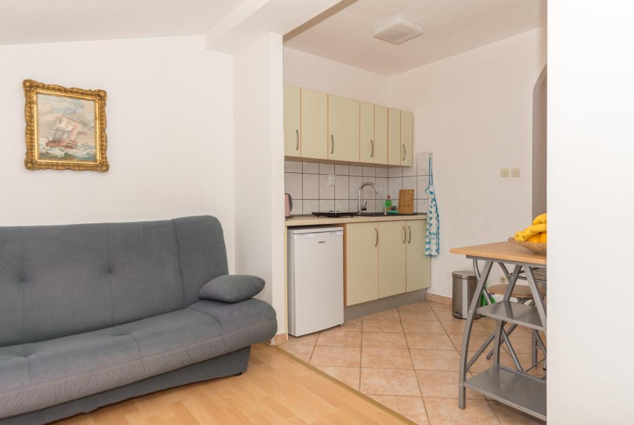 Apartments Zoka Makarska Exterior foto
